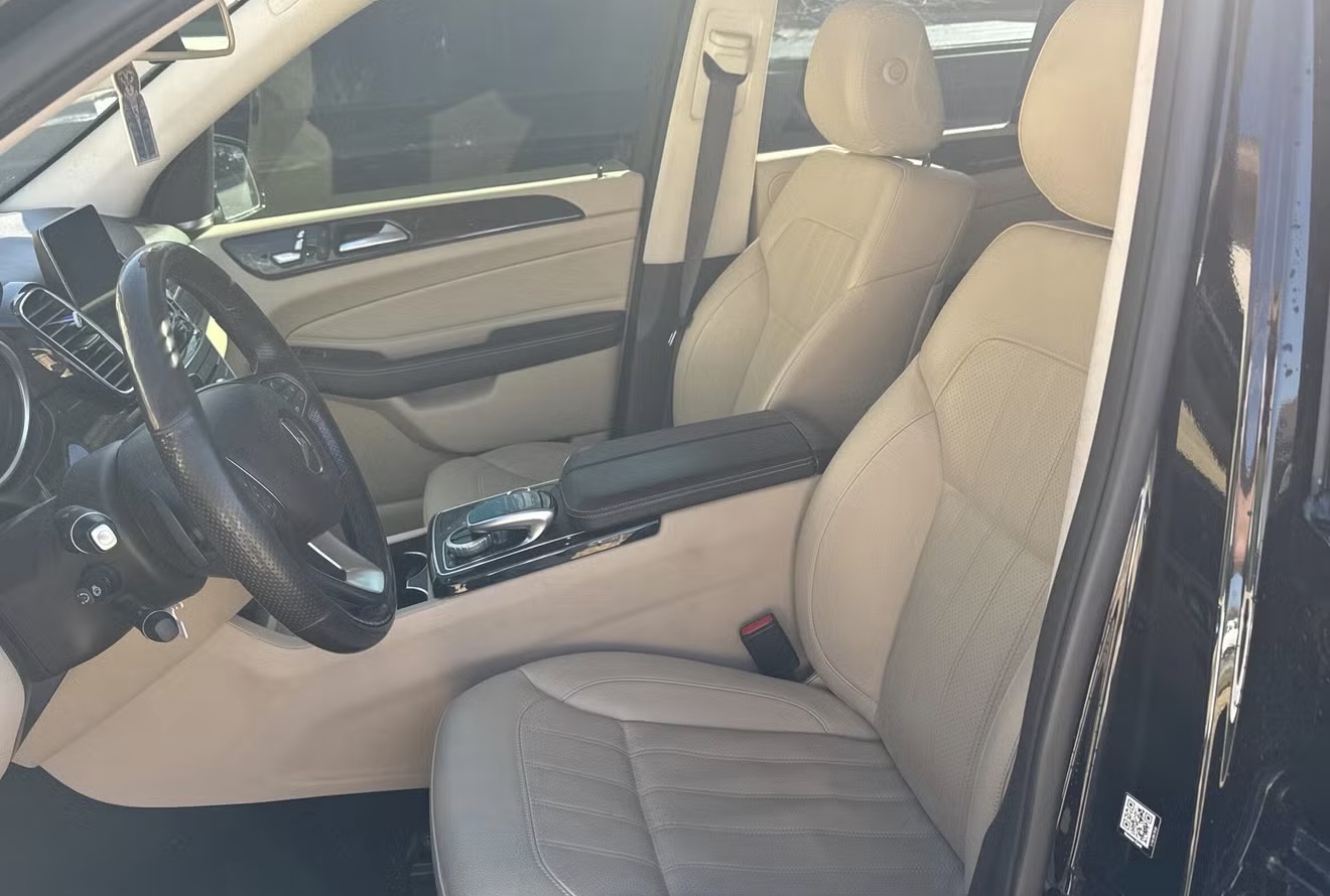 2017 Mercedes-Benz GLE 350 side