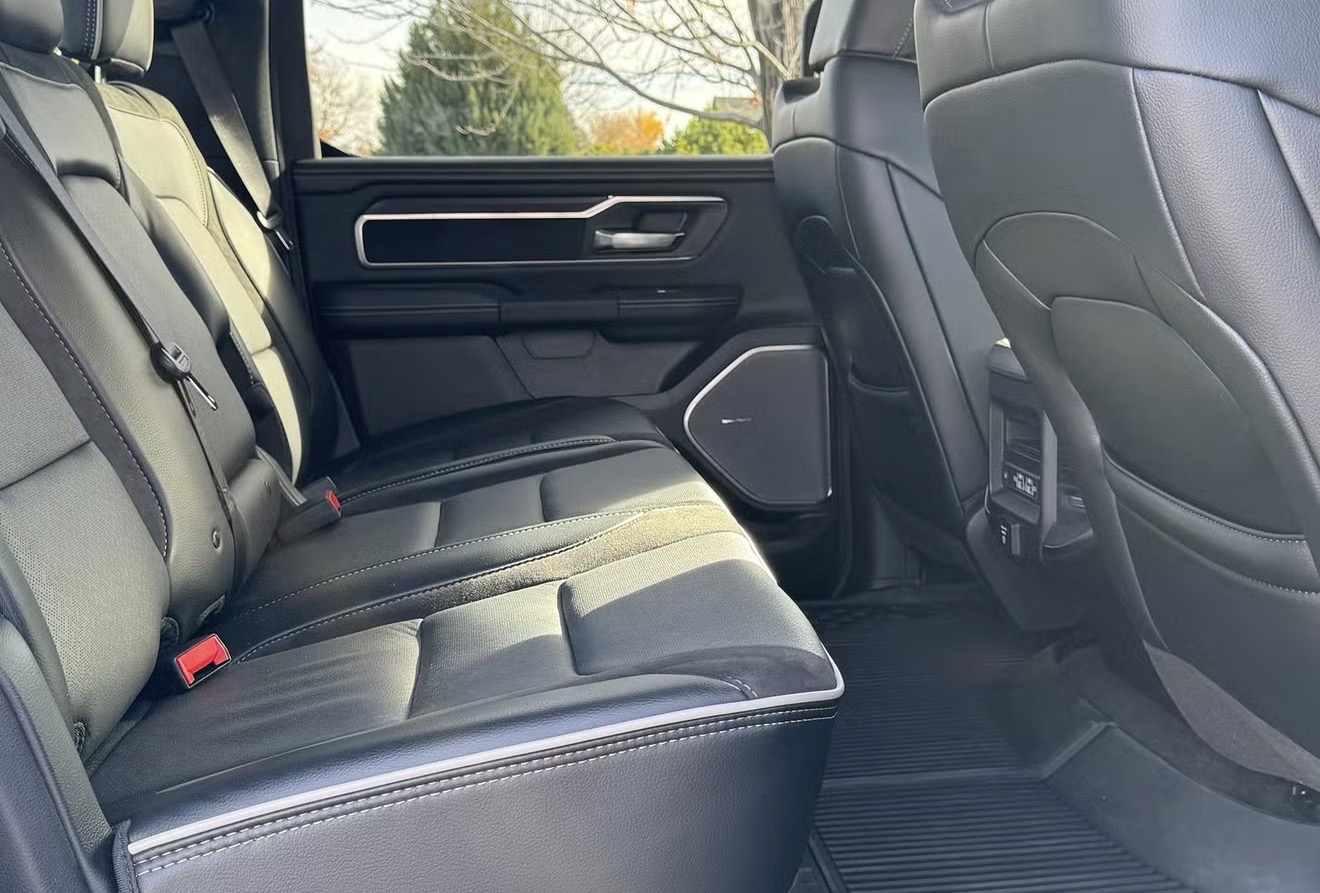2025 Ram 1500 Laramie front